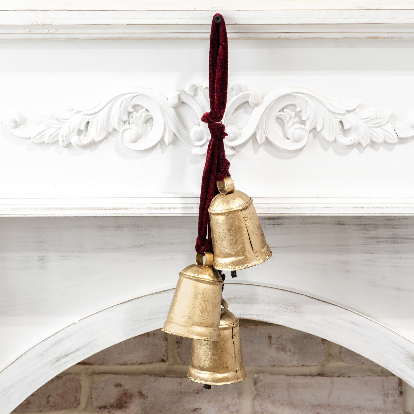 Red Ribbon Gold Bell Hanger